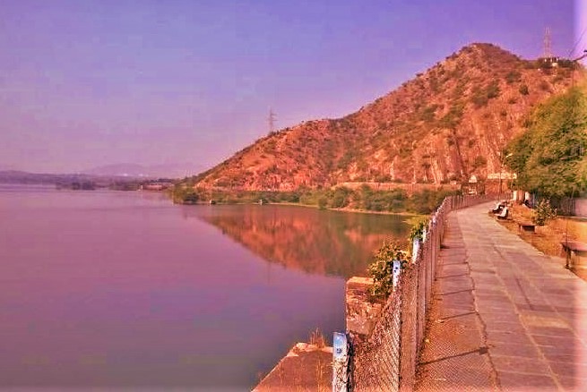Udai-Sagar-Lake